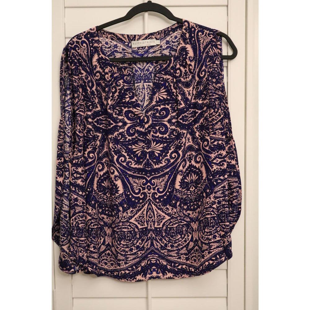Alice & Trixie by Angela George silk blouse size Medium